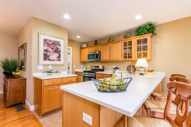 36 Turnberry Rd 36, Bourne, MA 02532