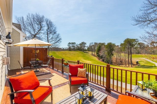 36 Turnberry Rd 36, Bourne, MA 02532