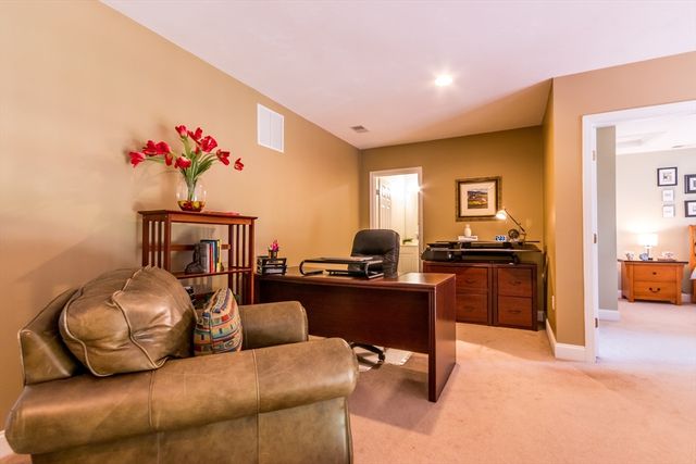 36 Turnberry Rd 36, Bourne, MA 02532