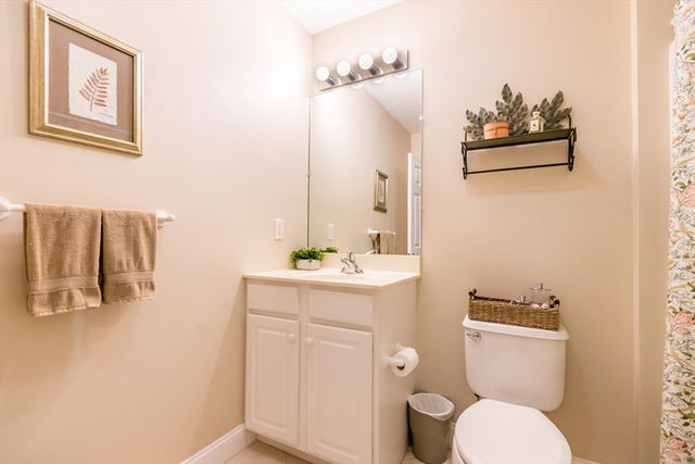 36 Turnberry Rd 36, Bourne, MA 02532