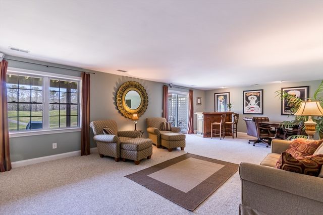 36 Turnberry Rd 36, Bourne, MA 02532