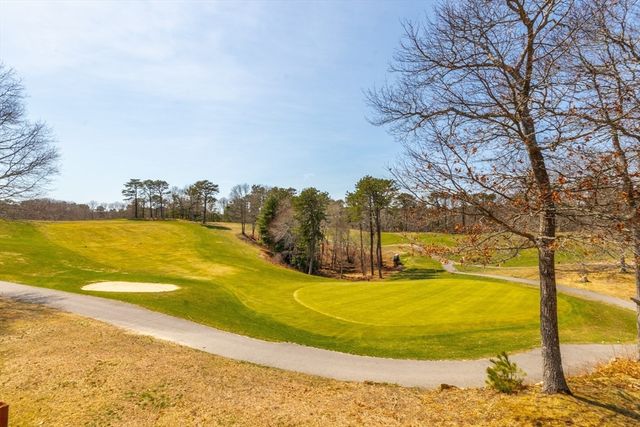 36 Turnberry Rd 36, Bourne, MA 02532