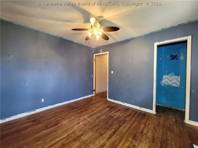 113 Park Drive, Elkview, WV 25071