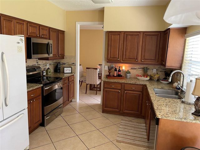 3537 MOSS POINTE PLACE, Lake Mary, FL 32746