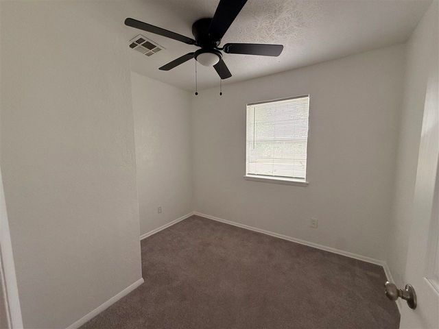 6111 NW Euclid Ave, Lawton, AR 72505