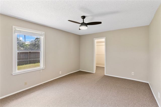 530 Oakdale Dr, Corpus Christi, TX 78418