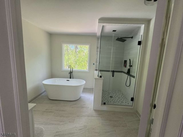 7 Globe Mills Rd, Alexandria Twp., NJ 08848