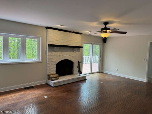 7 Globe Mills Rd, Alexandria Twp., NJ 08848