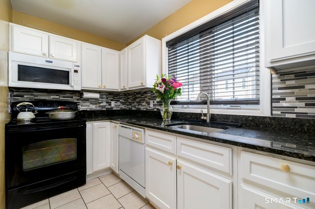 800 Seaview Avenue 800-1, Bridgeport, CT 06607