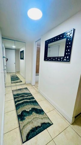 2750 NE 183rd Street 504, Aventura, FL 33160