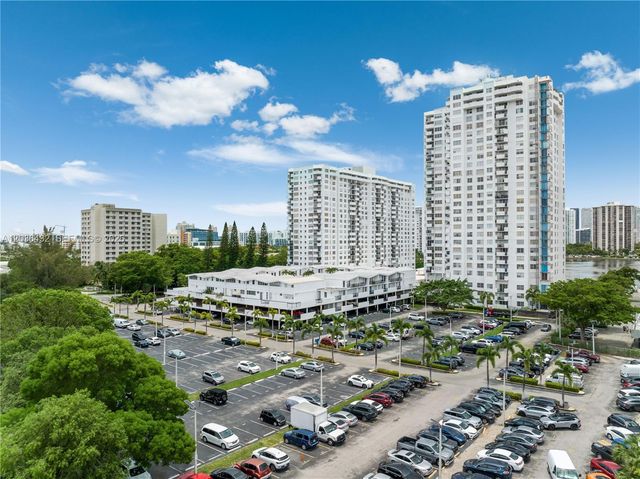 2750 NE 183rd Street 504, Aventura, FL 33160