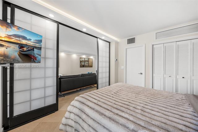 9801 Collins Ave 10G, Bal Harbour, FL 33154