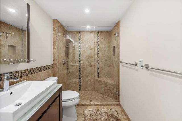 9801 Collins Ave 10G, Bal Harbour, FL 33154