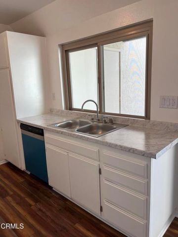 1627 Squirrel Lane, Ventura, CA 93003