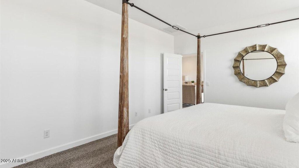 Image 11 of property listing at 18835 E LUZON Drive, Gold Canyon, AZ 85118