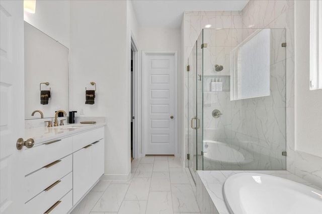 305 Lariat LOOP, Liberty Hill, TX 78642