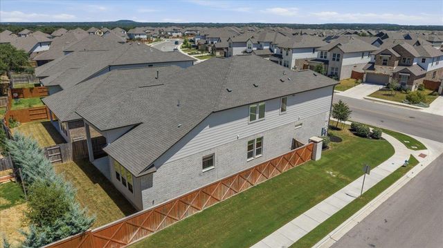 305 Lariat LOOP, Liberty Hill, TX 78642