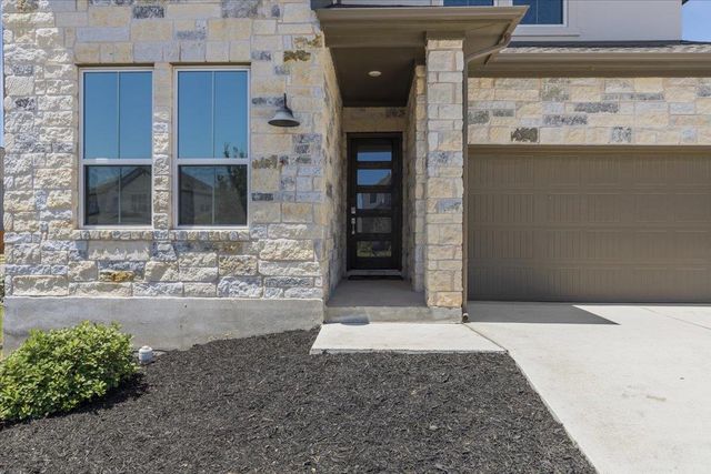305 Lariat LOOP, Liberty Hill, TX 78642