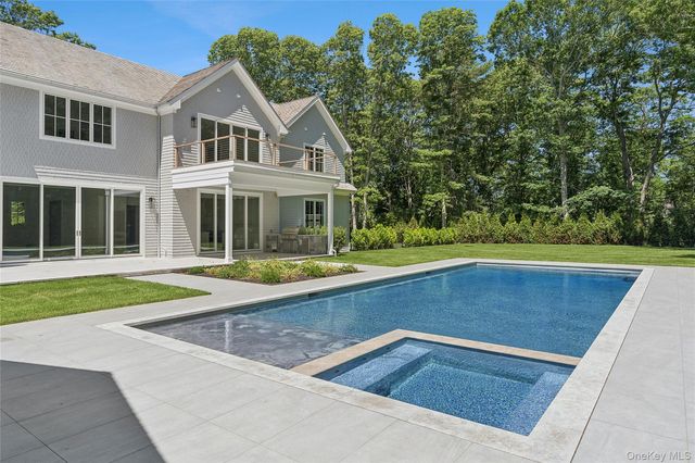 225 Norris Lane, Bridgehampton, NY 11932