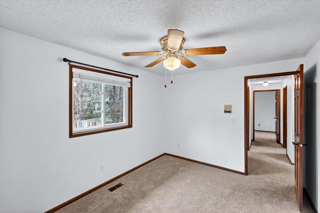 9806 N Seminole Dr, Spokane, WA 99208