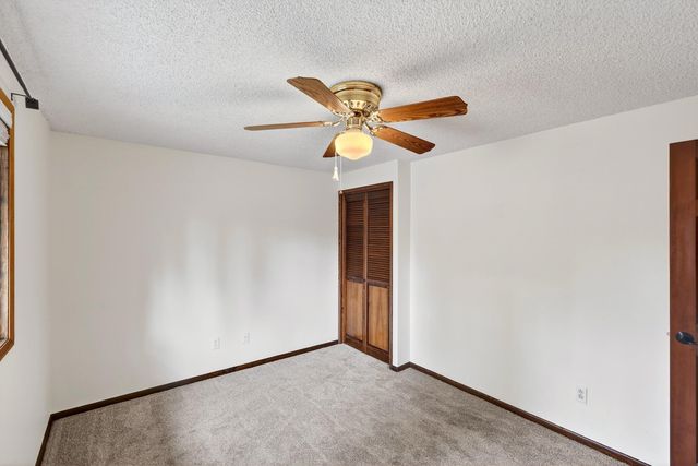 9806 N Seminole Dr, Spokane, WA 99208