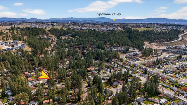 9806 N Seminole Dr, Spokane, WA 99208