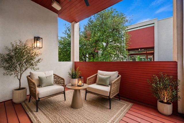 1107 W 17th Street, Houston, TX 77008