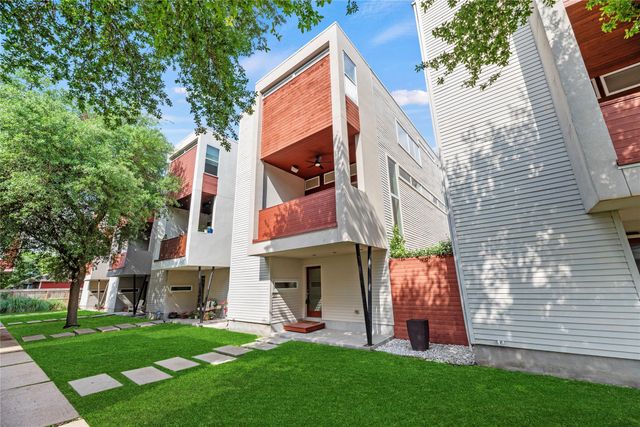 1107 W 17th Street, Houston, TX 77008