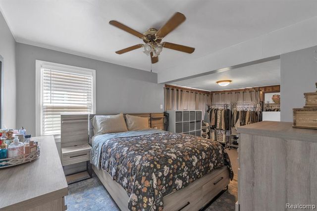 4061 Calhoun Street, Dearborn, MI 48126
