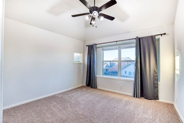 8801 Cassidy Lane, Aubrey, TX 76227