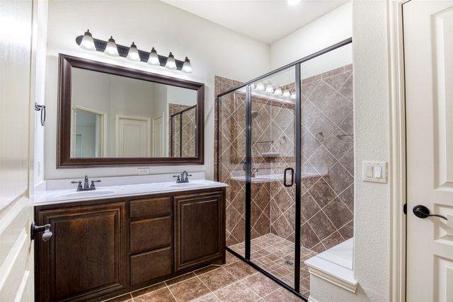 8801 Cassidy Lane, Aubrey, TX 76227