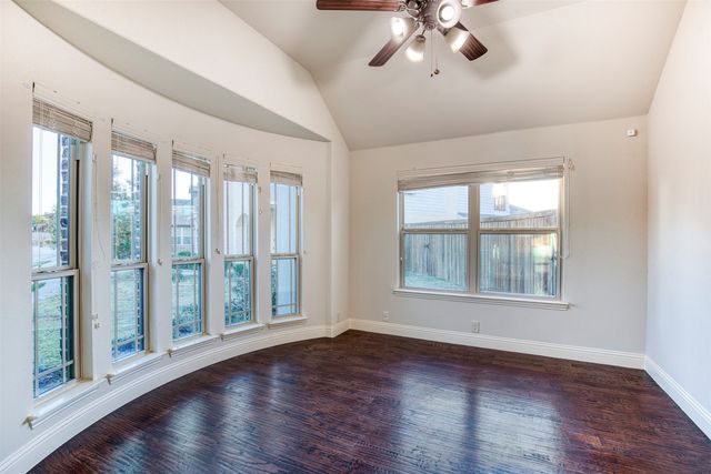 8801 Cassidy Lane, Aubrey, TX 76227