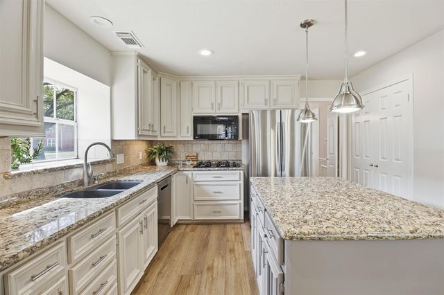 2023 Garden Terrace Drive, Katy, TX 77494