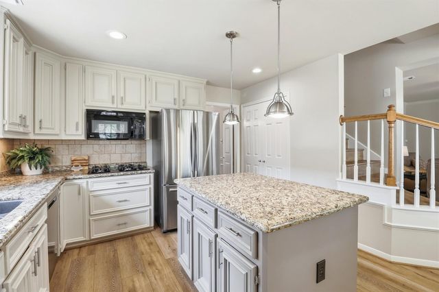 2023 Garden Terrace Drive, Katy, TX 77494