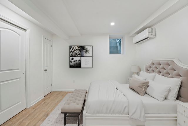 1581 BERGEN Street, New York City, NY 11213
