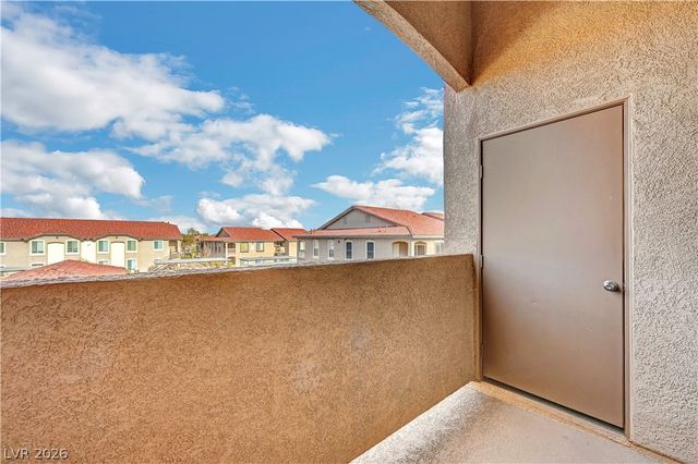 2305 West Horizon Ridge Parkway 2423, Henderson, NV 89052