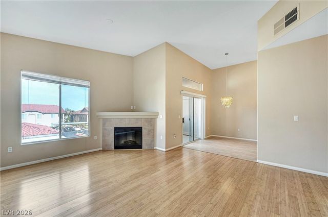 2305 West Horizon Ridge Parkway 2423, Henderson, NV 89052