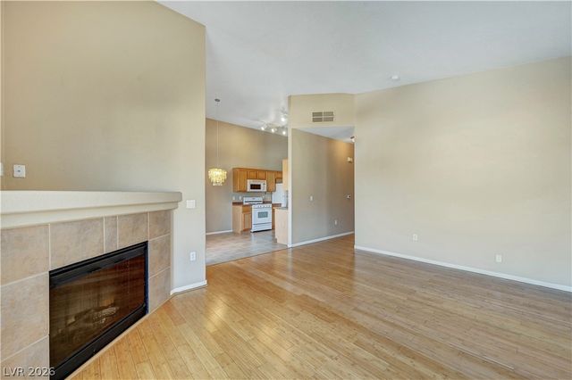 2305 West Horizon Ridge Parkway 2423, Henderson, NV 89052