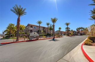 2305 West Horizon Ridge Parkway 2423, Henderson, NV 89052