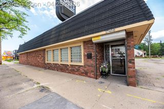 17420 E Warren, Detroit, MI 48224