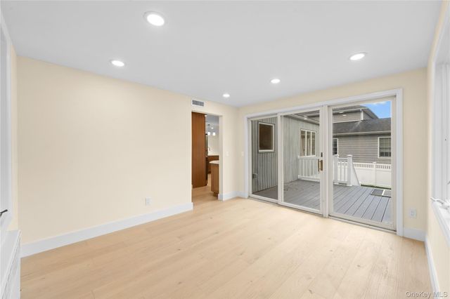 31 Cail Drive, East Rockaway, NY 11518