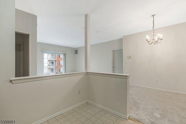 524 Coppola Dr, South Plainfield Boro, NJ 07080