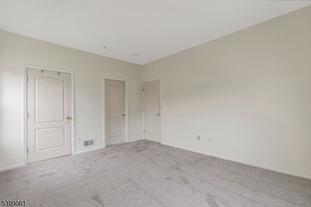 524 Coppola Dr, South Plainfield Boro, NJ 07080