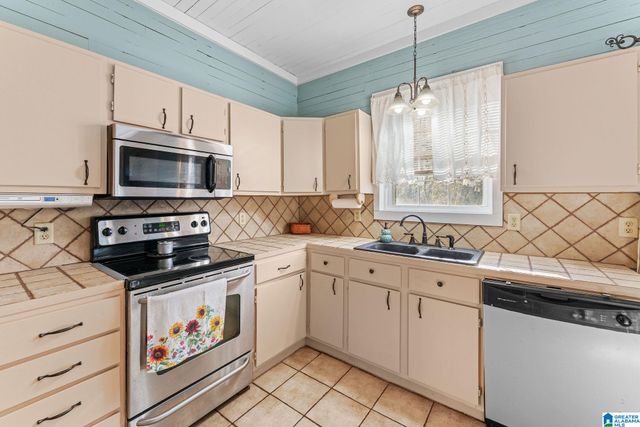 16518 WESLEY CHAPEL ROAD, Ralph, AL 35480