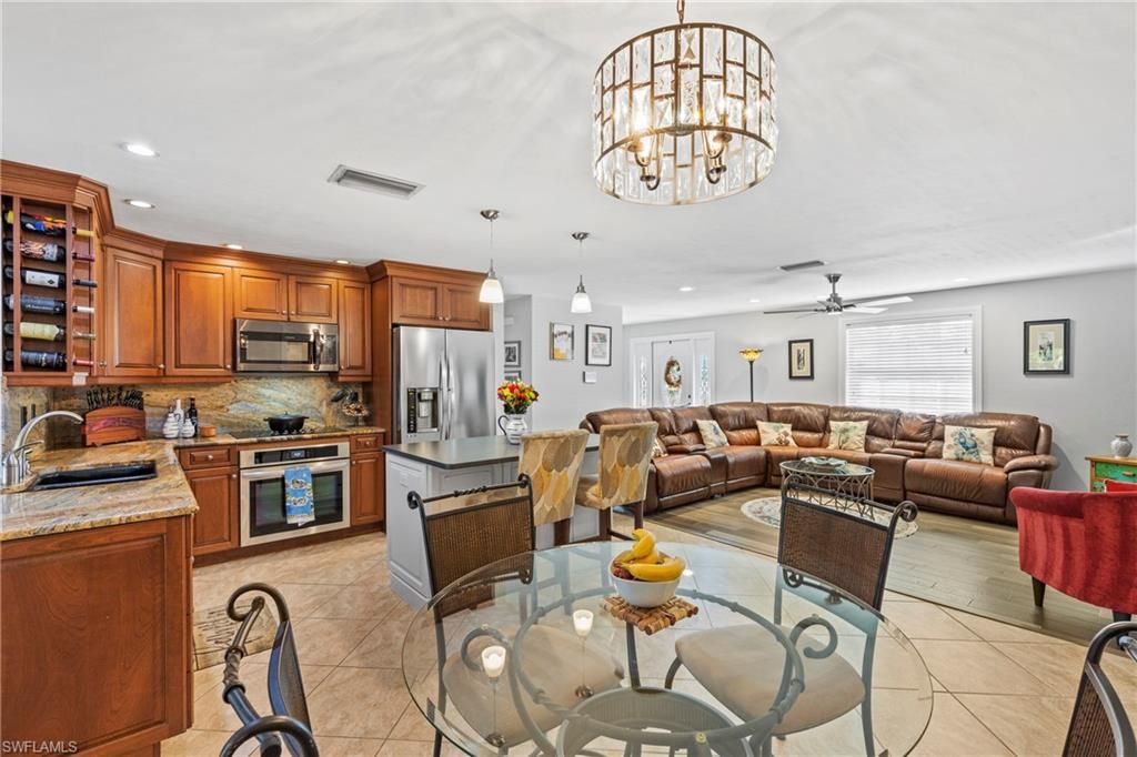 2569 Outrigger LN, NAPLES, FL 34104 — photo 4