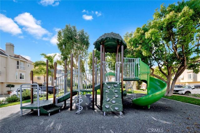 2825 Plaza Del Amo 106, Torrance, CA 90503