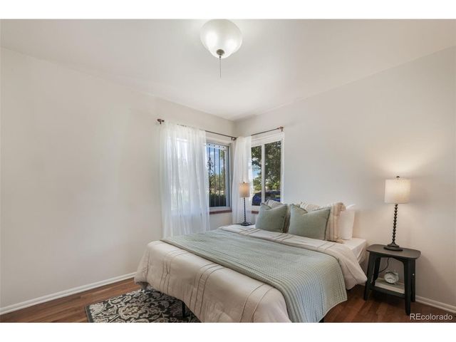 920 S Canosa Ct, Denver, CO 80219