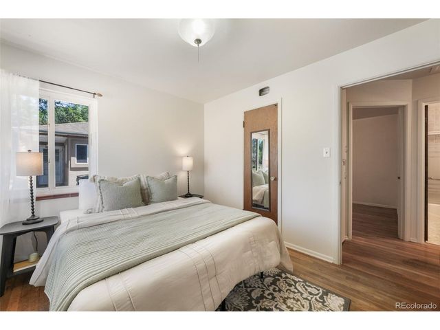 920 S Canosa Ct, Denver, CO 80219