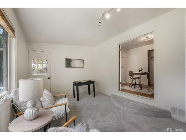 920 S Canosa Ct, Denver, CO 80219