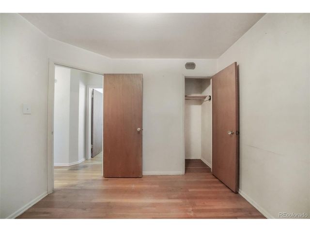 920 S Canosa Ct, Denver, CO 80219
